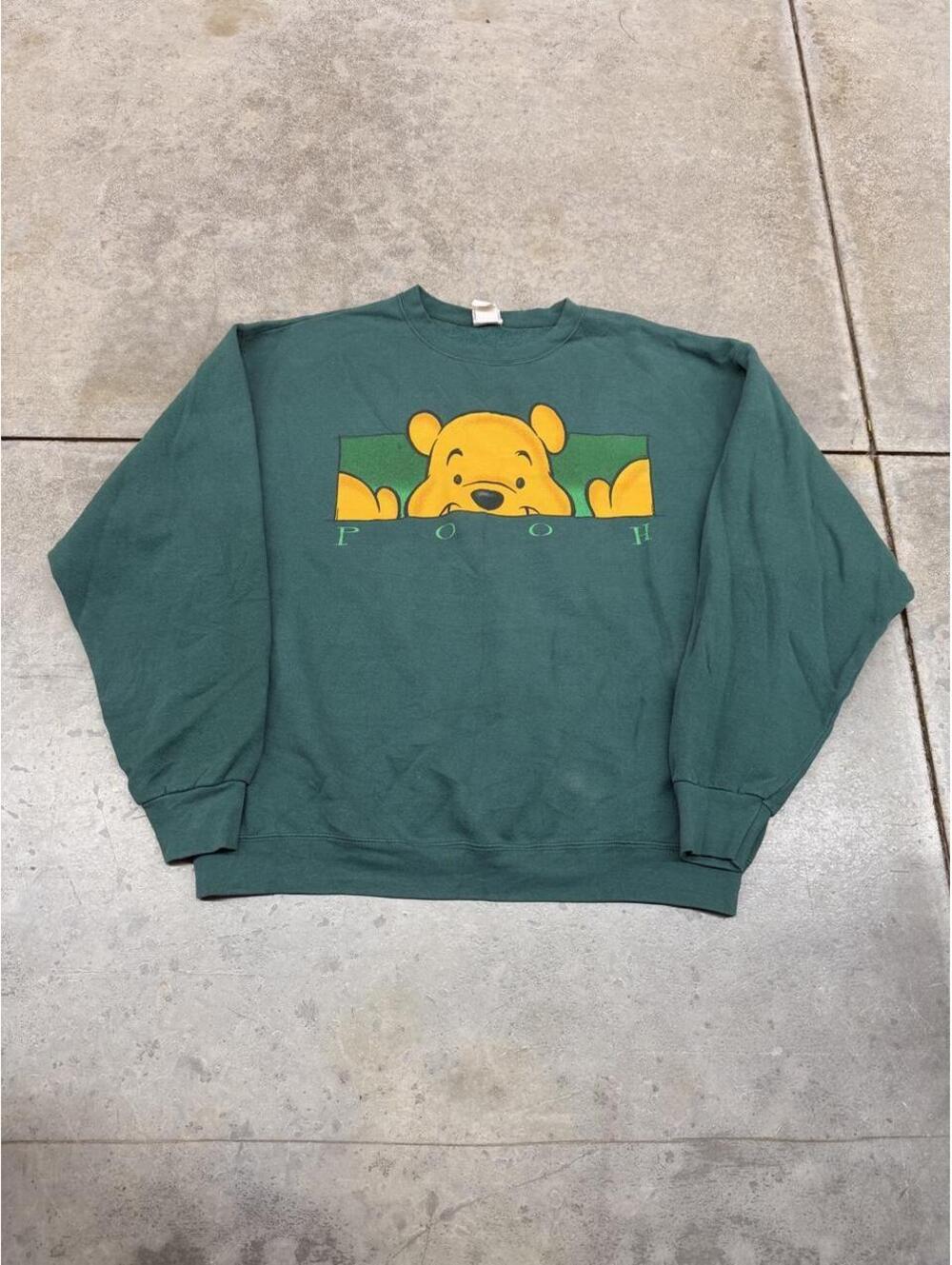 vintage winnie the pooh disney made in usa green spell out crewneck size large
